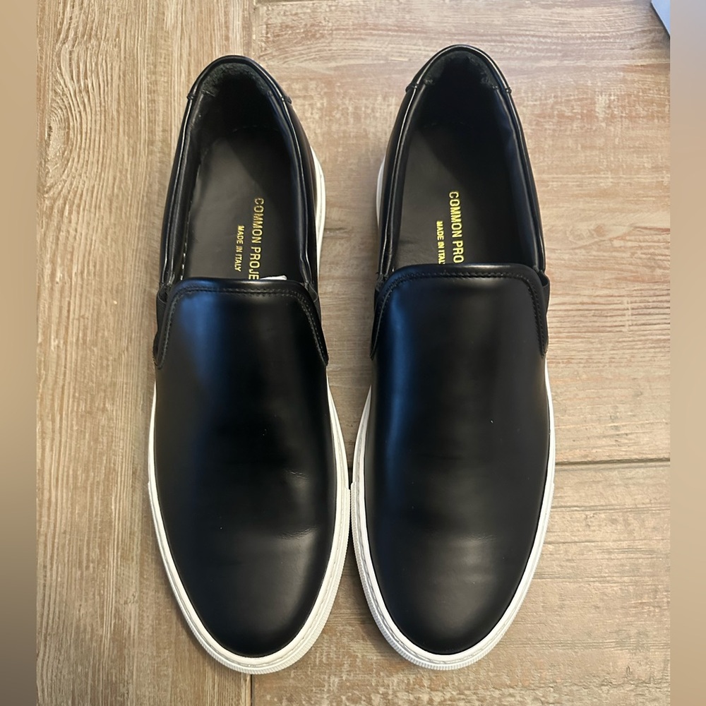Common Project Men’s Black Leather Slip On Shoes - NWT Size 41/10